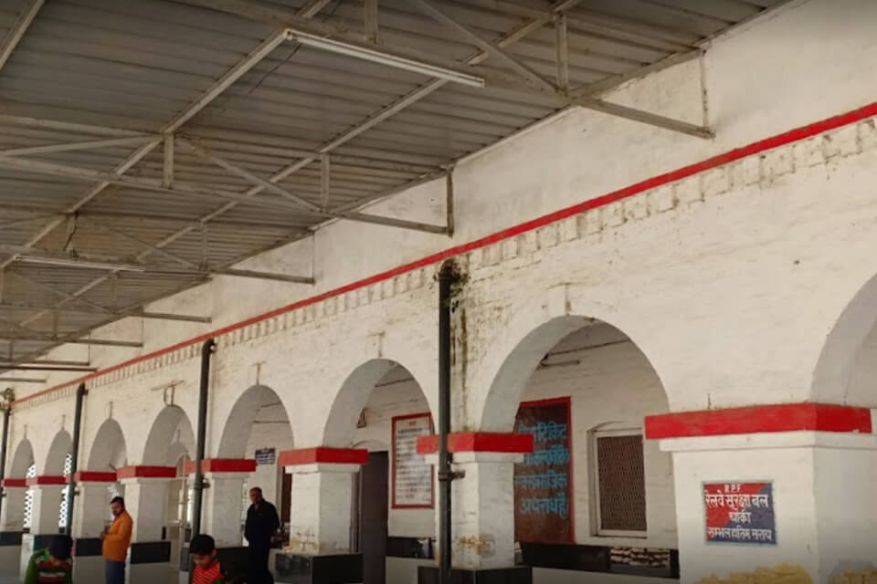Apna Sambhal Railway Station