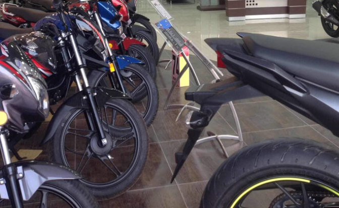 Apar Honda Apna Sambhal