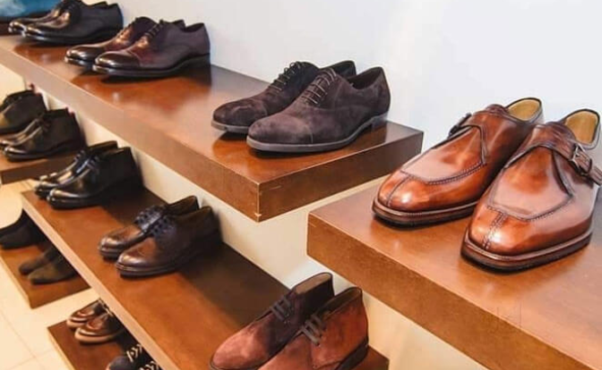 Sagar Chappal Store Apna Sambhal